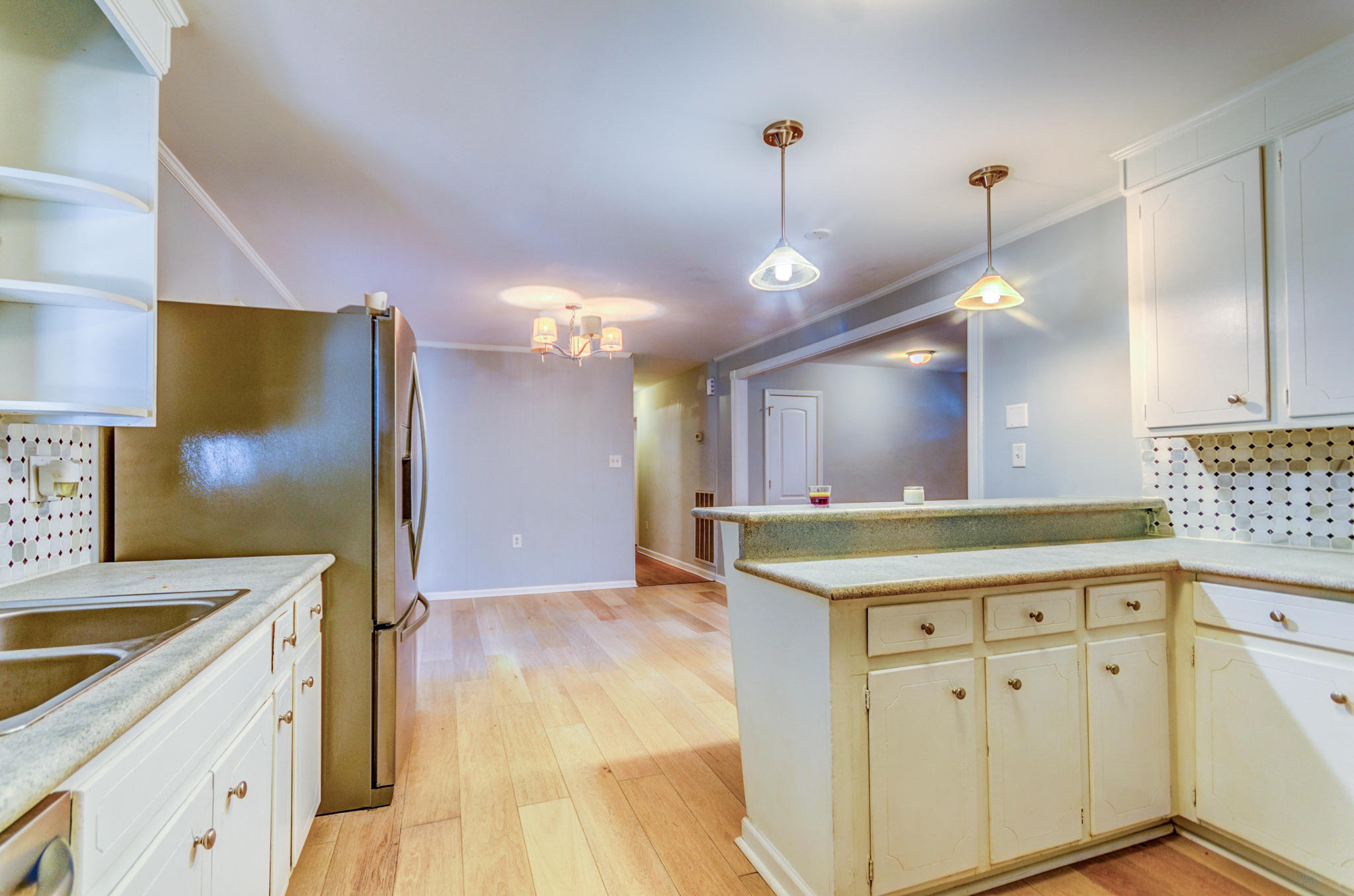 1301 Hampshire Road Charleston, SC 29412 - Photo 10 of 27 1301 Hampshire-10