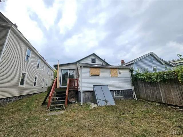 $89,900 | 906 Park Street, Syracuse, NY 13208