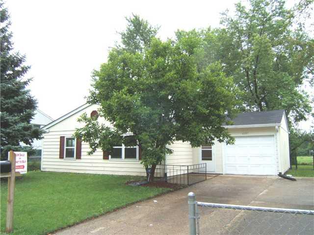 4037 Marseille Road Indianapolis, IN 46226 - Photo 1 of 12 Gallery Image 1