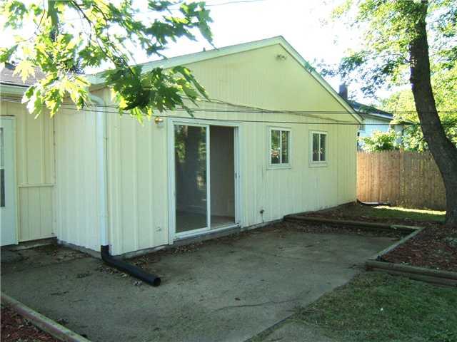 4037 Marseille Road Indianapolis, IN 46226 - Photo 11 of 12 Gallery Image 11
