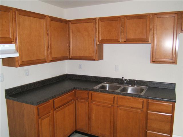 4037 Marseille Road Indianapolis, IN 46226 - Photo 3 of 12 Gallery Image 3