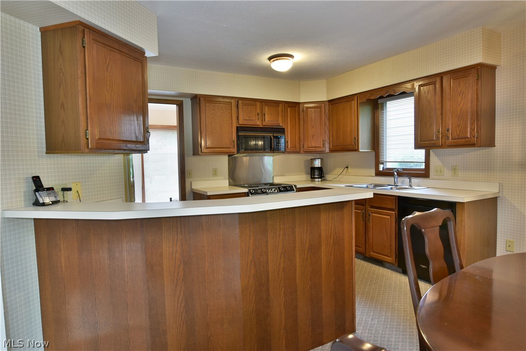 9078 Inverrary Warren, OH 44484 - Photo 10 of 33 Gallery Image 10