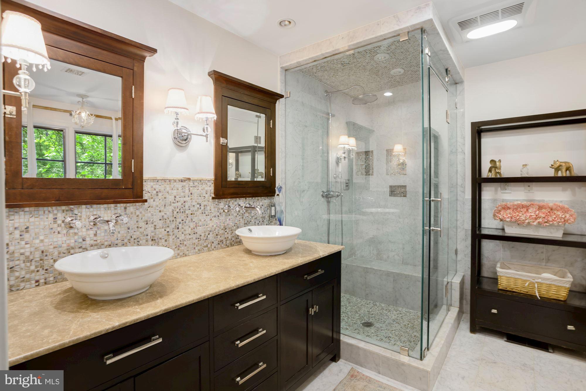 23320 Mersey Road Middleburg, VA 20117 - Photo 27 of 54 Primary Bath