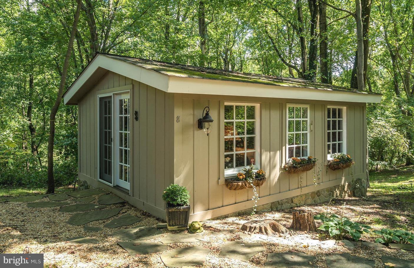 23320 Mersey Road Middleburg, VA 20117 - Photo 44 of 54 Studio/Office