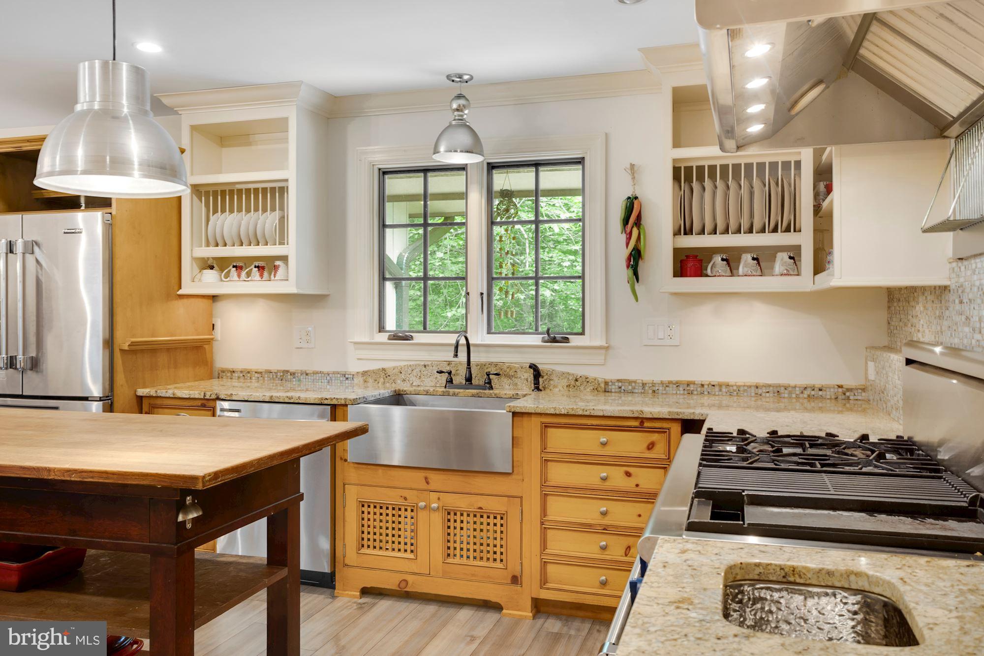 23320 Mersey Road Middleburg, VA 20117 - Photo 10 of 54 Kitchen
