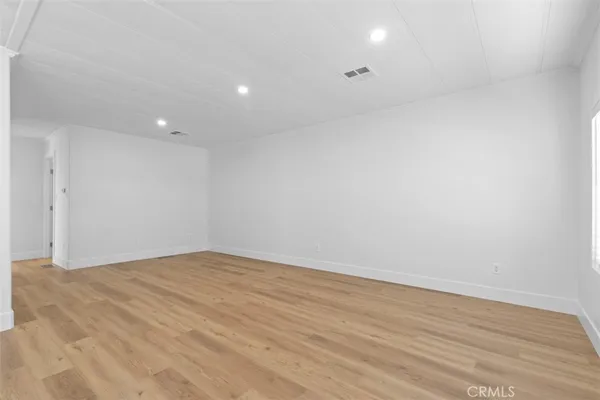 a view of empty room