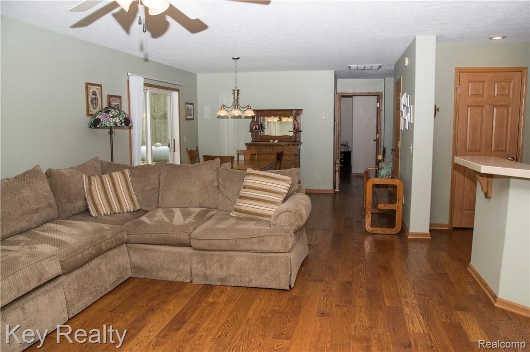 13814 Sumpter Road Carleton, MI 48117 - Photo 8 of 42 Sumpter08.jpg