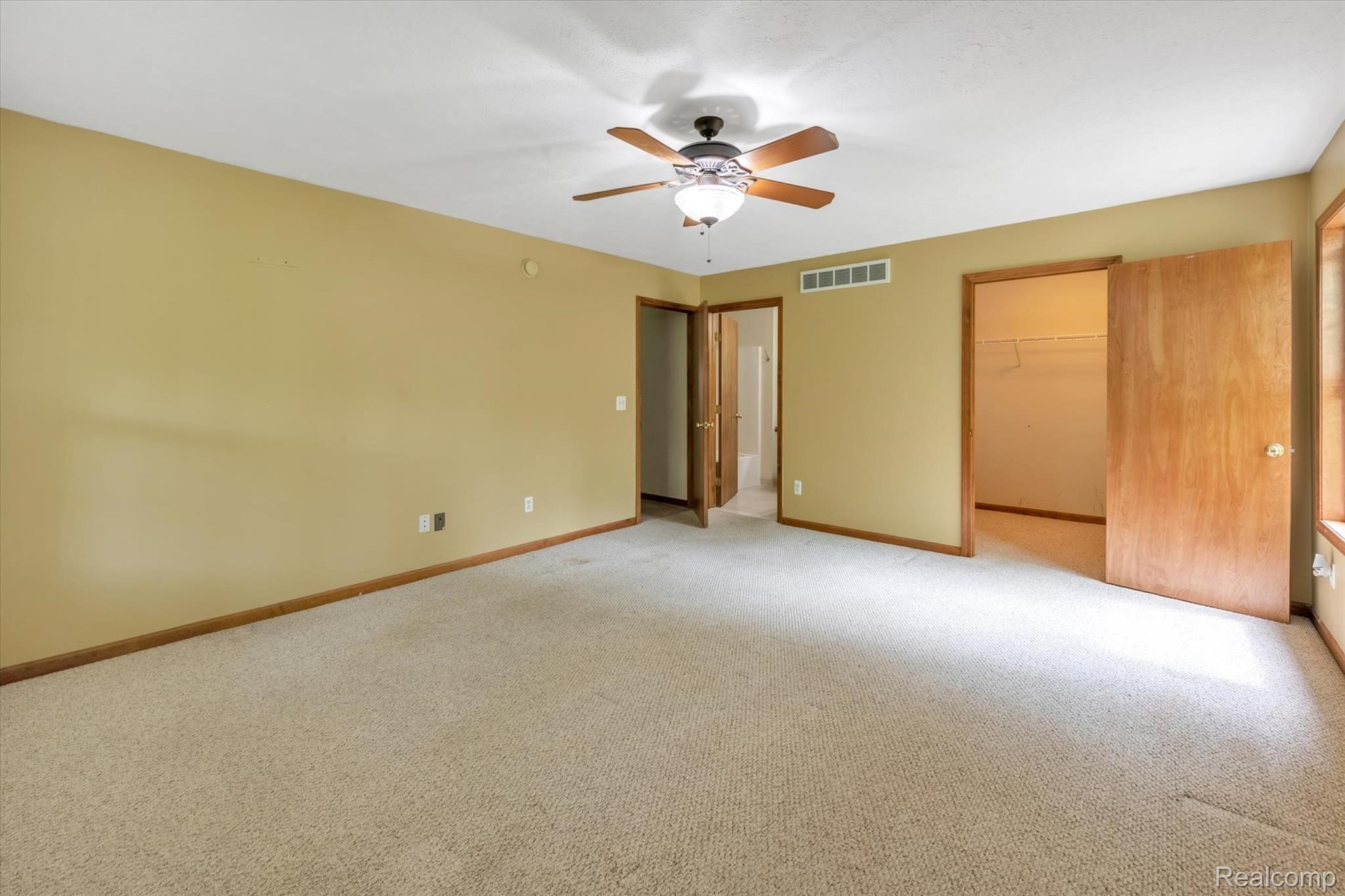 522 South Hacker Road Brighton, MI 48114 - Photo 11 of 21 522 S. Hacker Rd - Master Bedroom 2