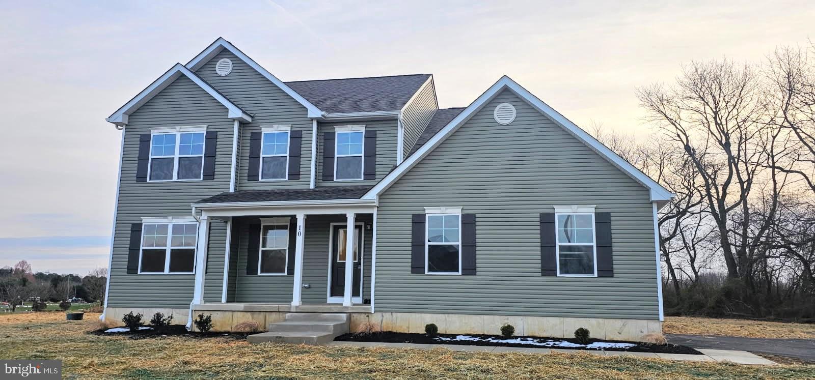 10 Fieldstone Court Bridgeton, NJ 08302 - Photo 31 of 31 a front view of a house with a yard