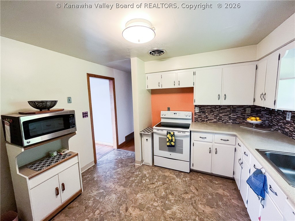1574 Smith Road Charleston, WV 25314 - Photo 13 of 32 Gallery Image 13