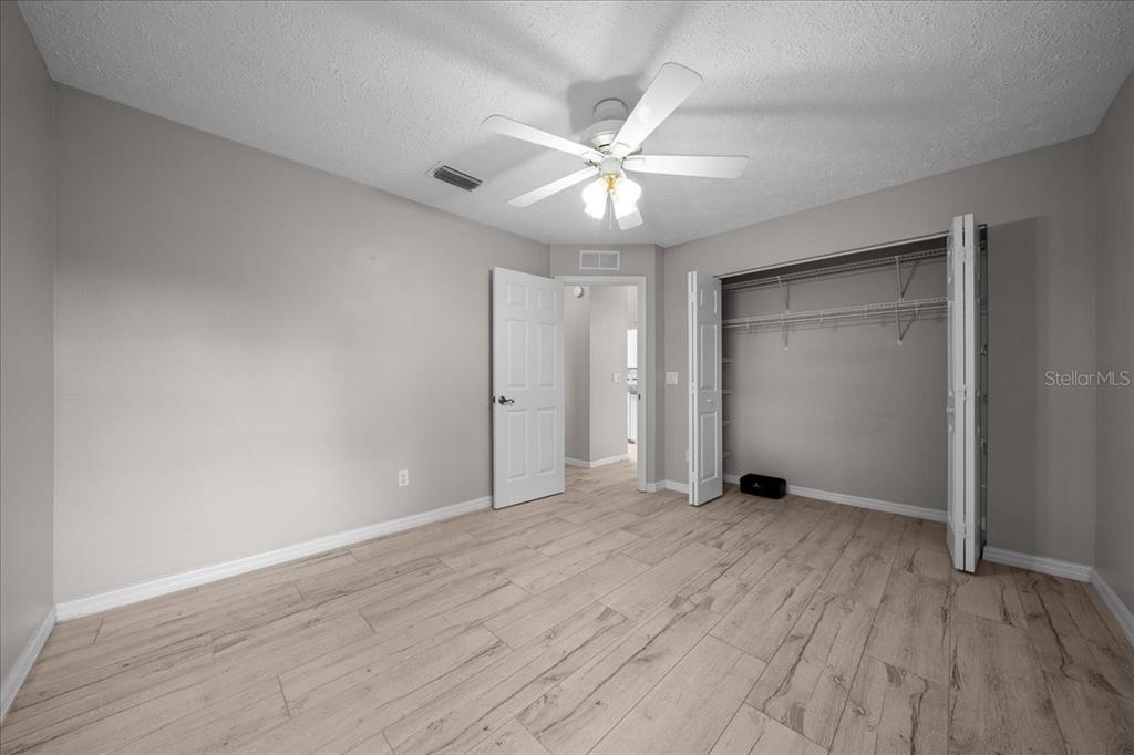 10707 Southwest 74th Avenue Ocala, FL 34476 - Photo 14 of 40