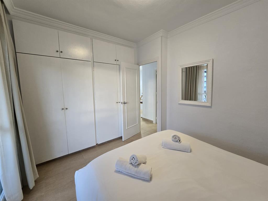 Benalmadena-malaga Av Del Parque3 Torre1 Planta7, Unit 701 Blackstock, 0 29014 - Photo 23 of 33 a view of a bedroom with closet