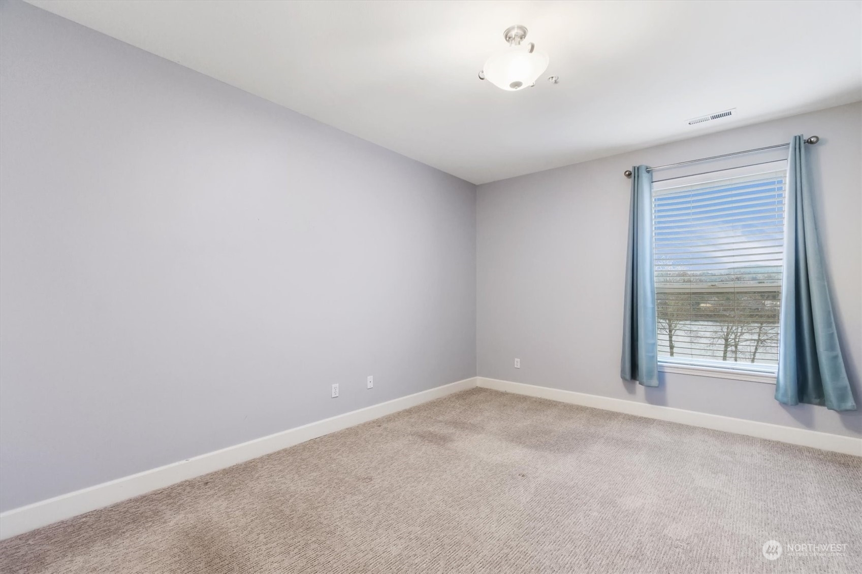 1548 River Road, Unit 206 Longview, WA 98632 - Photo 17 of 35 Gallery Image 17