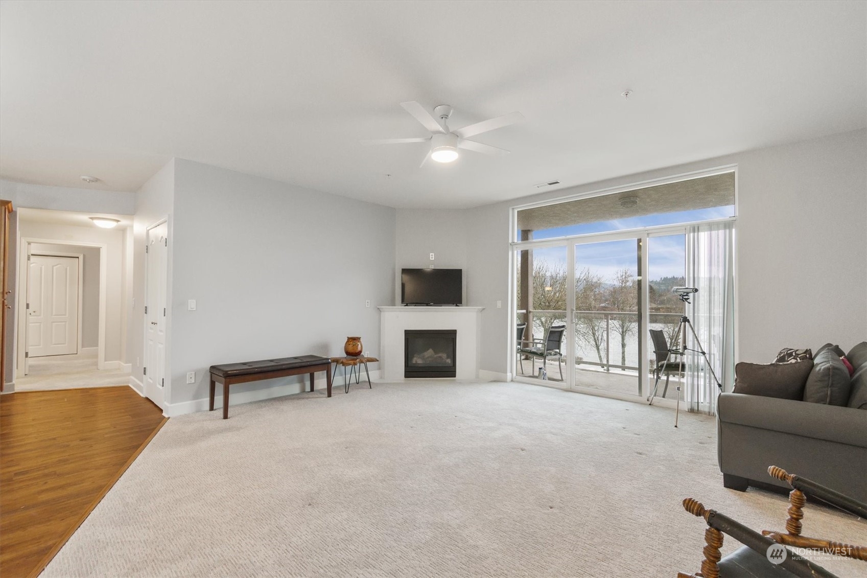 1548 River Road, Unit 206 Longview, WA 98632 - Photo 3 of 35 Gallery Image 3