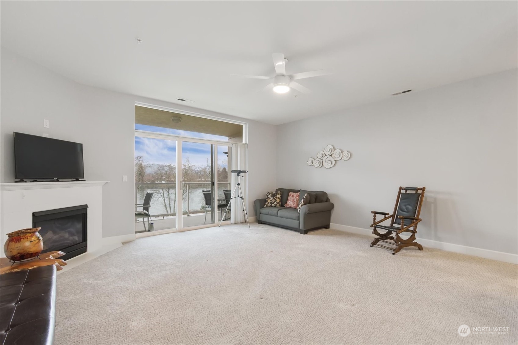 1548 River Road, Unit 206 Longview, WA 98632 - Photo 4 of 35 Gallery Image 4
