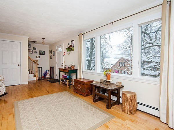 101 Harland Road Waltham, MA 02453 - Photo 7 of 28 Gallery Image 7
