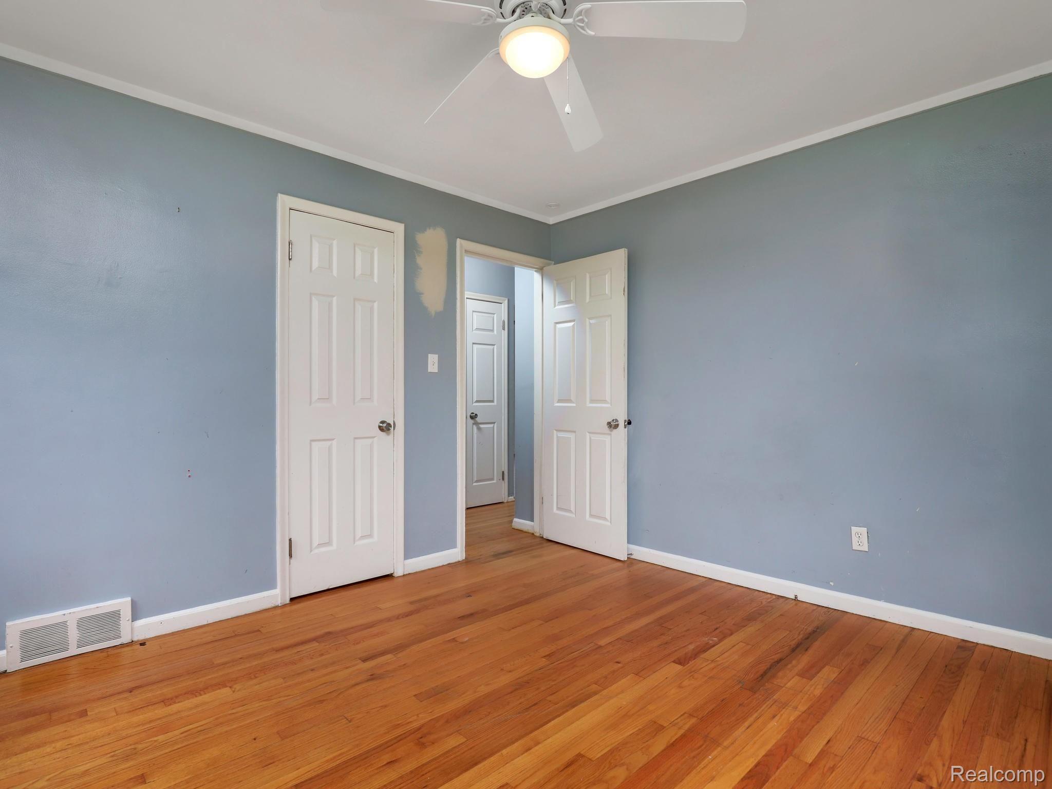 26575 Morley Street Inkster, MI 48141 - Photo 10 of 31 26575 Morley St Inkster MI-006-008-26575 Morley St Inkster MI-MLS_Size.jpg