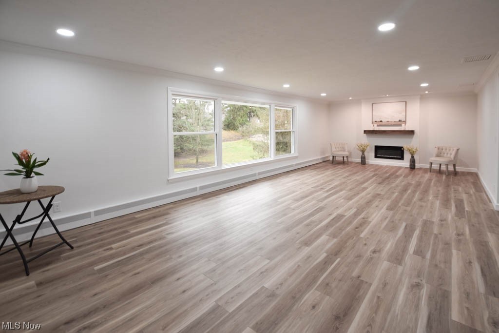 5070 Hills And Dales Road Northwest Canton, OH 44708 - Photo 5 of 35 Living Room