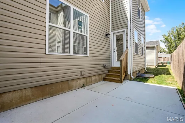 $377,500 | 7119 Trainor Place, St. Louis, MO 63116