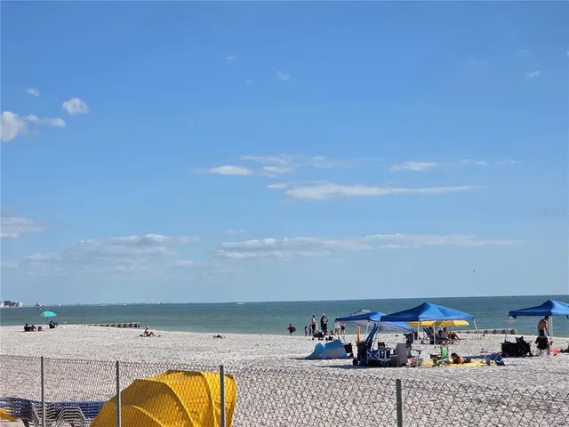 $1,525 | 14225 Palm Street, Unit 2, Madeira Beach, FL 33708