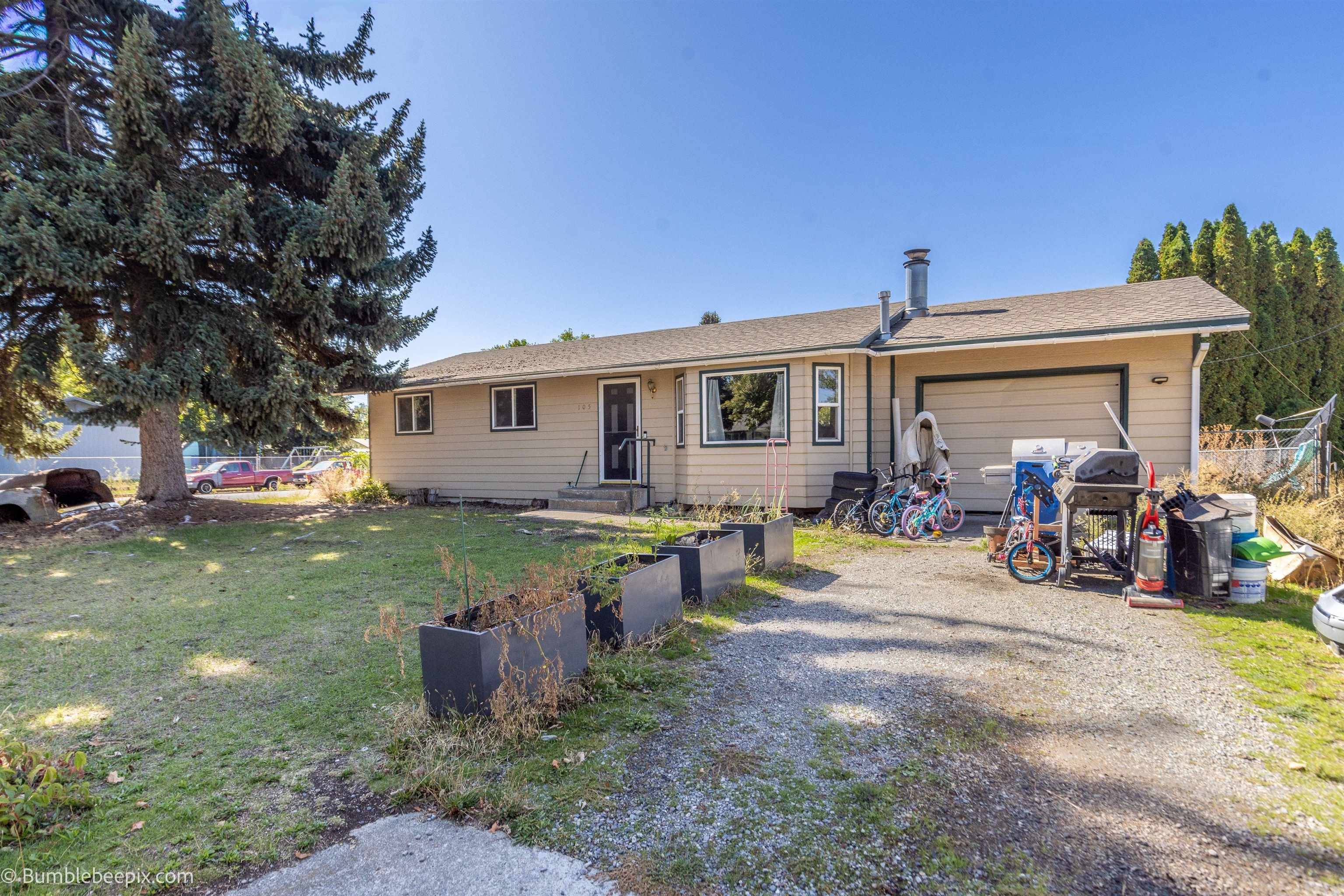105 North Holiday Road Spokane Valley, WA 99016 - Photo 3 of 36 Gallery Image 3