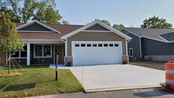 $374,900 | 309 Edenview, Eden, WI 53019