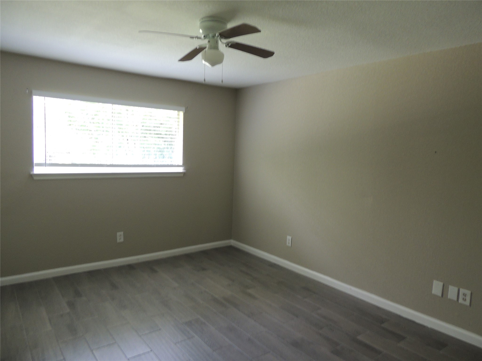 12507 New Rochelle Court Houston, TX 77089 - Photo 13 of 20 BEDROOM