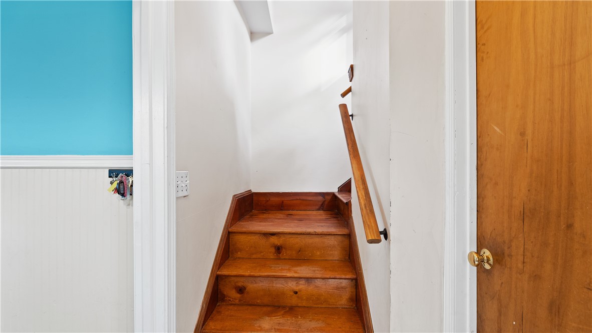 427 Elm Street Warwick, RI 02888 - Photo 20 of 36