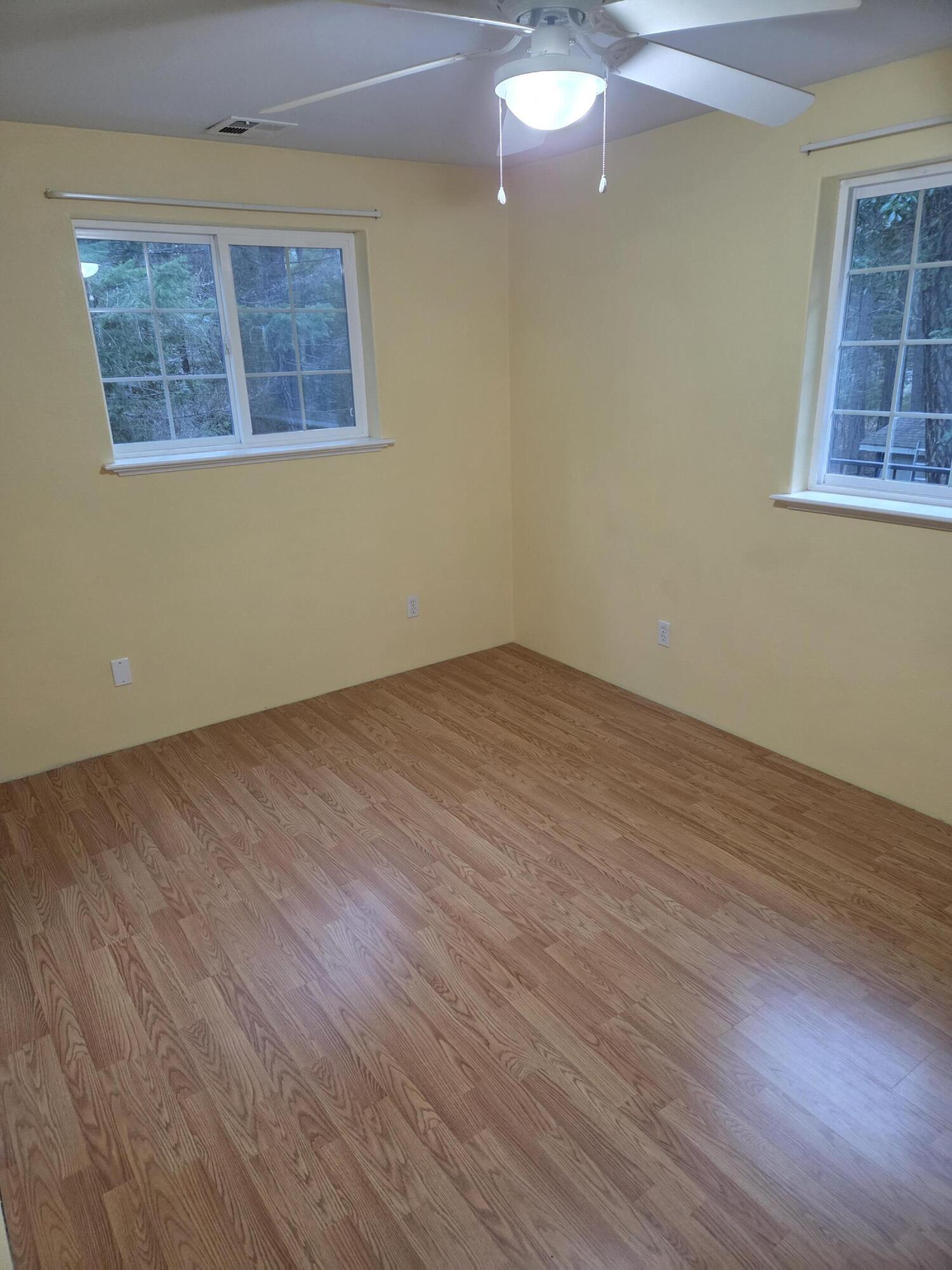 3760 Pleasant Creek Road Rogue River, OR 97537 - Photo 11 of 36