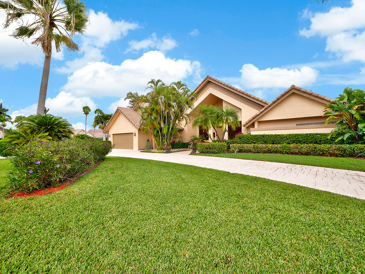 17862 Heather Ridge Road Boca Raton, FL 33498 - Photo 3 of 40 003 copy