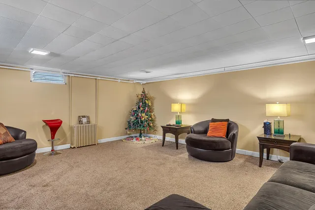 $285,000 | 5550 Jefferson Place, Merrillville, IN 46410