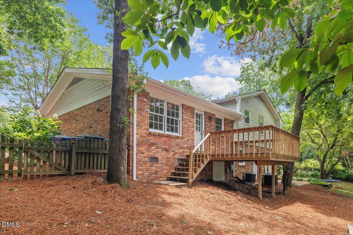 1101 Sudbury Court Raleigh, NC 27609 - Photo 40 of 56 57-1101 Sudbury Ct