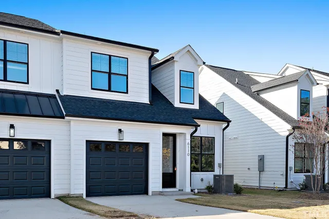 $4,798,800 | 6104 Fox, Raleigh, NC 27616