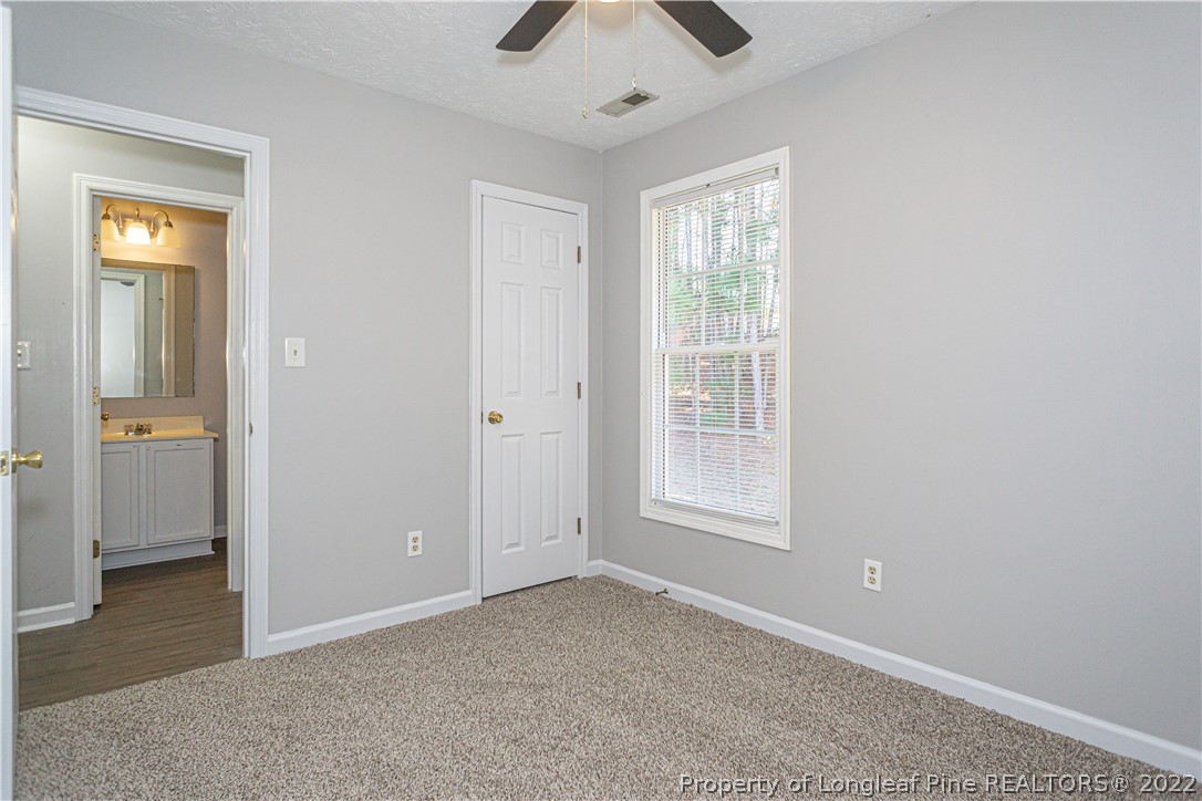 6446 Applewhite Road Fayetteville, NC 28304 - Photo 31 of 37 Gallery Image 31