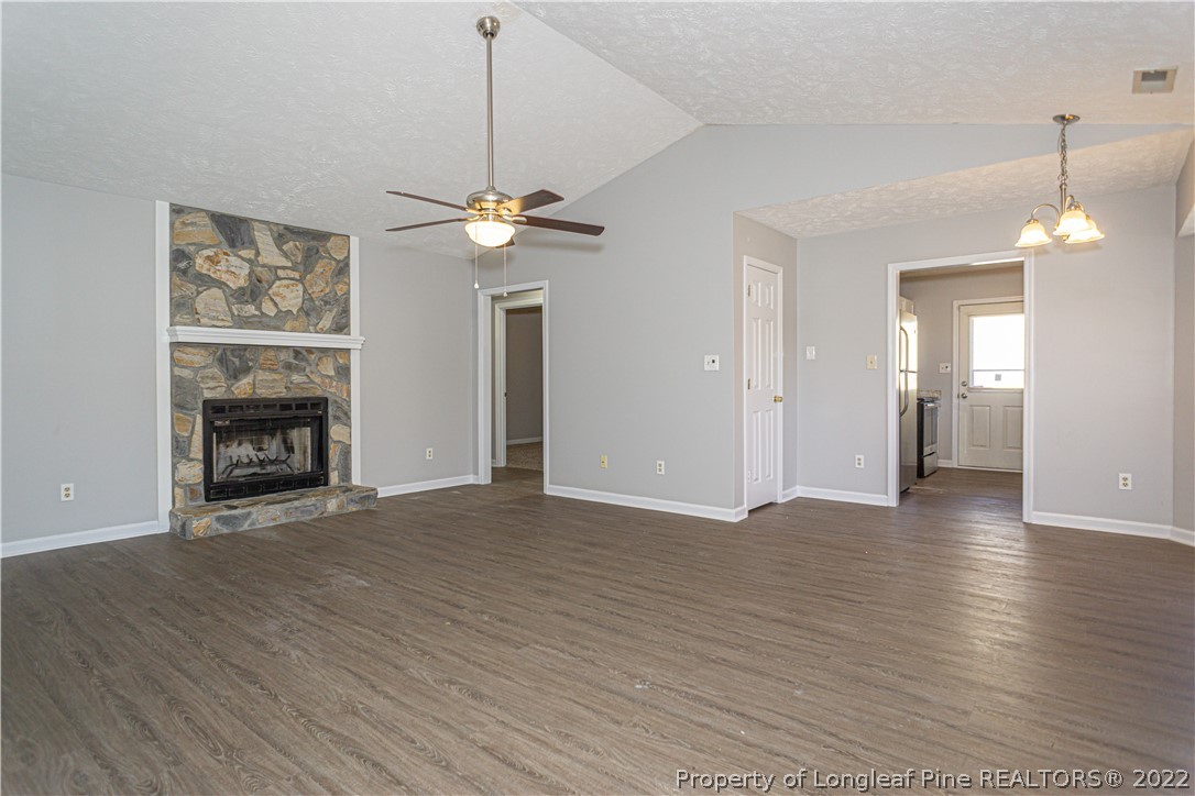 6446 Applewhite Road Fayetteville, NC 28304 - Photo 9 of 37 Gallery Image 9