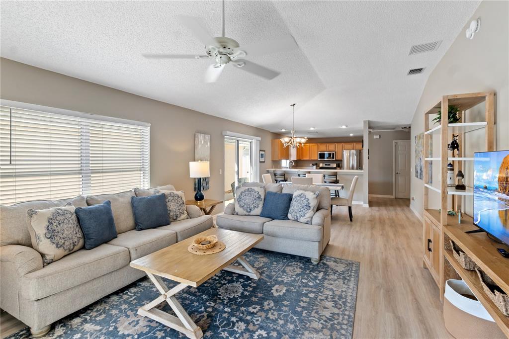1666 Summerchase Loop The Villages, FL 32162 - Photo 9 of 27