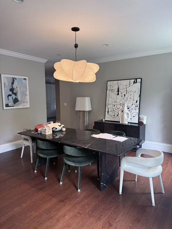 15 Cedar Road Brookline, MA 02467 - Photo 7 of 26 a living room with furniture and a table