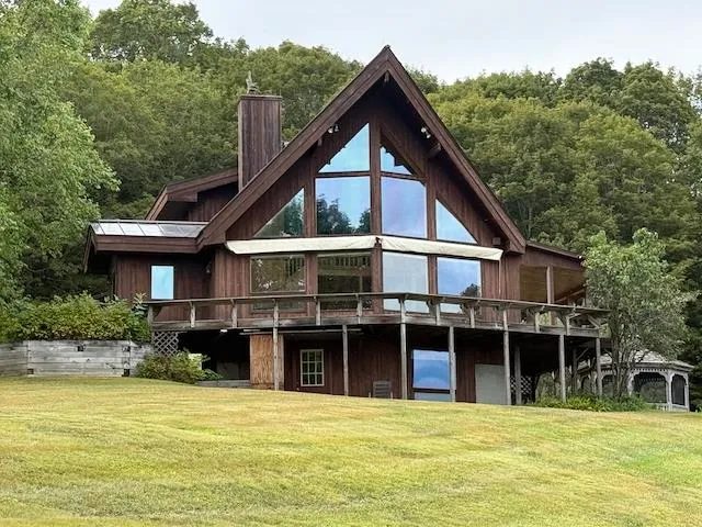 $1,375,000 | 2208-2432 Backway Road, Corinth, VT 05039