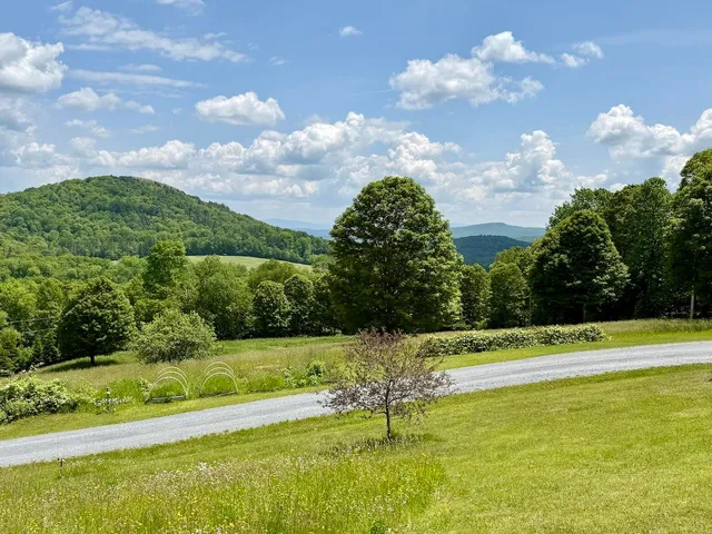 $1,375,000 | 2208-2432 Backway Road, Corinth, VT 05039
