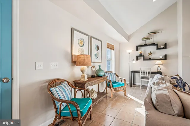 $1,250,000 | 990 Hawksbill Street, Bethany Beach, DE 19930