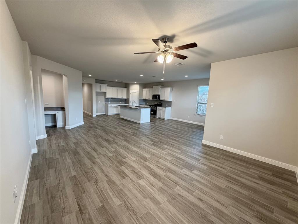 2340 Goodnight Ranch Drive Weatherford, TX 76087 - Photo 9 of 28