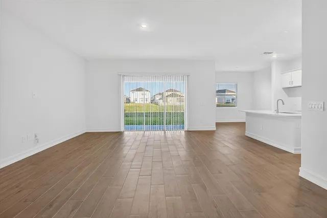 $4,700 | 6925 East 116th Court, Palmetto, FL 34221