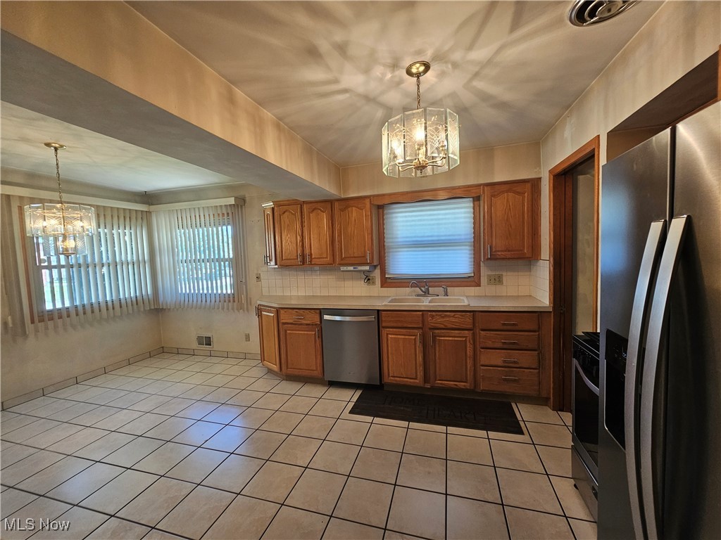 7907 Ackley Road Parma, OH 44129 - Photo 7 of 32 Kitchen showing large eating area