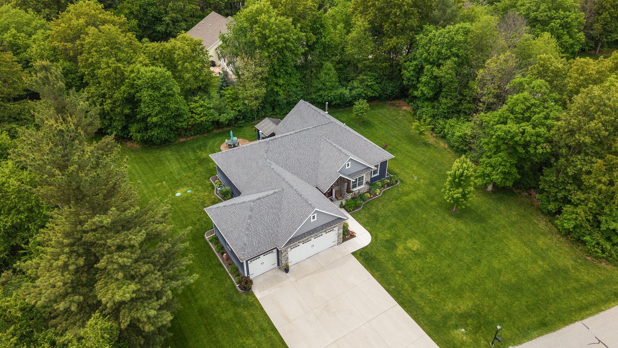 10186 Rustic Drive Demotte, IN 46310 - Photo 57 of 65 2048x1152