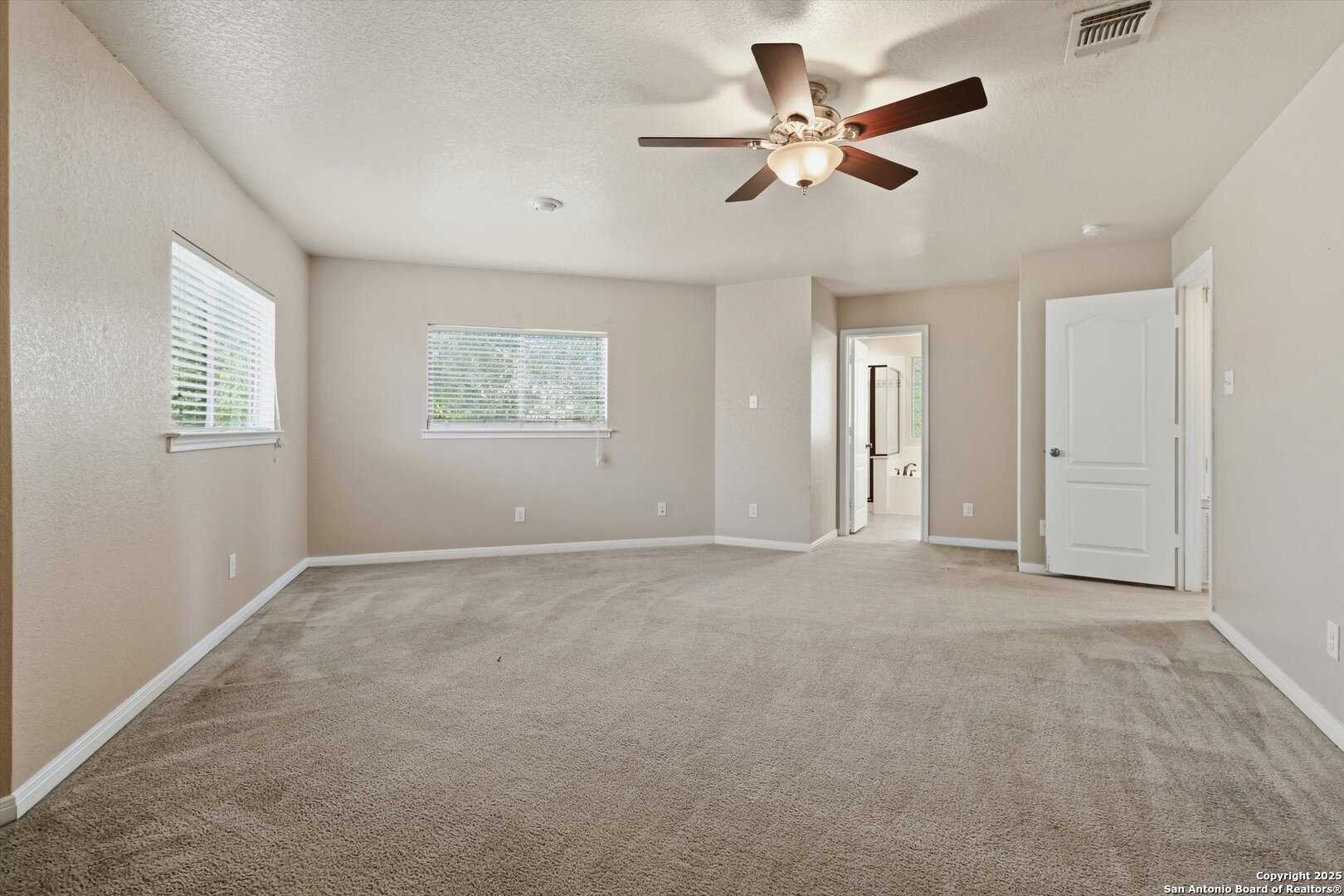 6775 Wayman Ridge Live Oak, TX 78233 - Photo 11 of 25