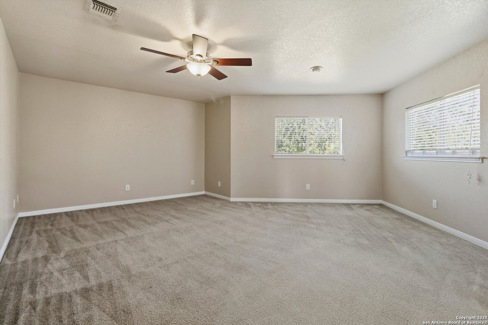 6775 Wayman Ridge Live Oak, TX 78233 - Photo 12 of 25