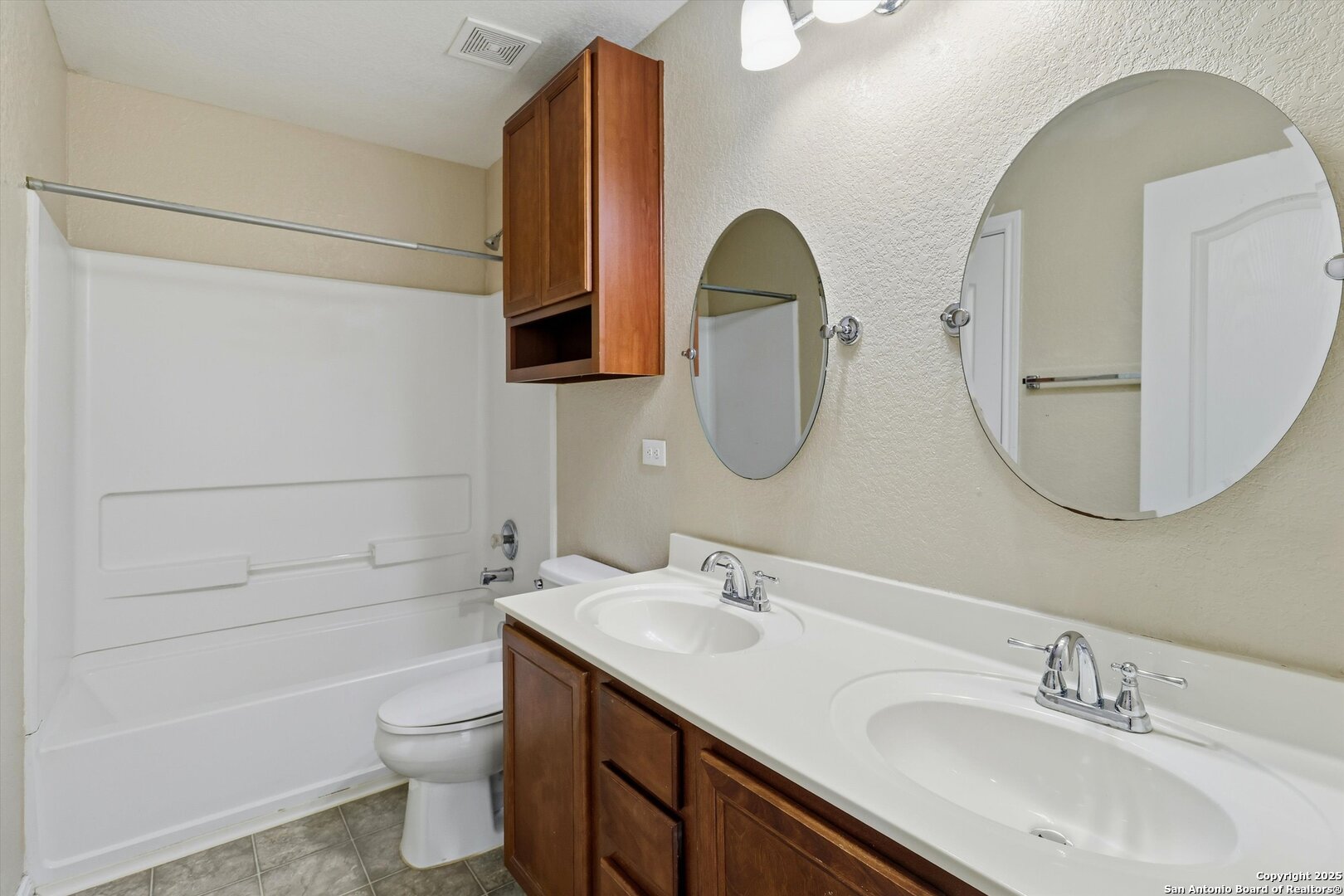 6775 Wayman Ridge Live Oak, TX 78233 - Photo 14 of 25