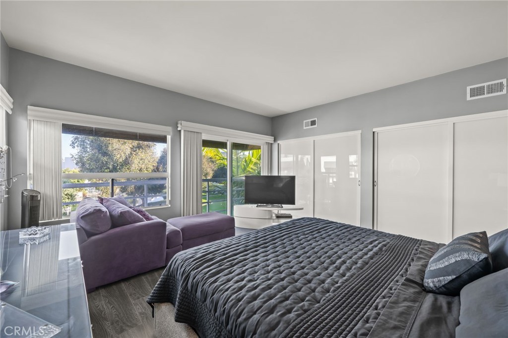 620 Harbor Street, Unit 6 Venice, CA 90291 - Photo 45 of 64 bedroom 1- master