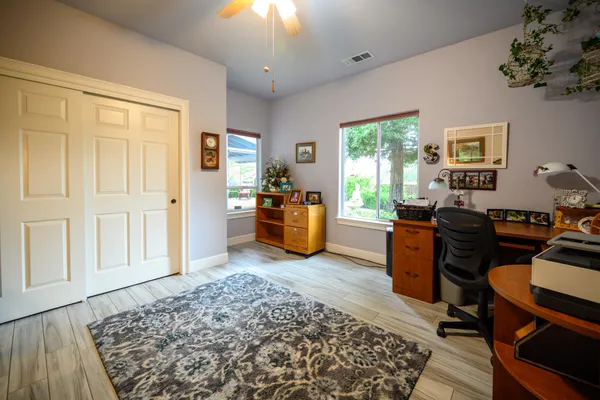 $620,000 | 2071 Hope Lane, Redding, CA 96003