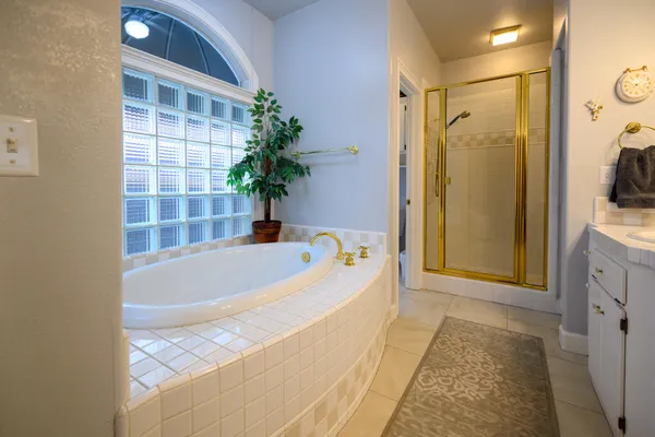 $620,000 | 2071 Hope Lane, Redding, CA 96003